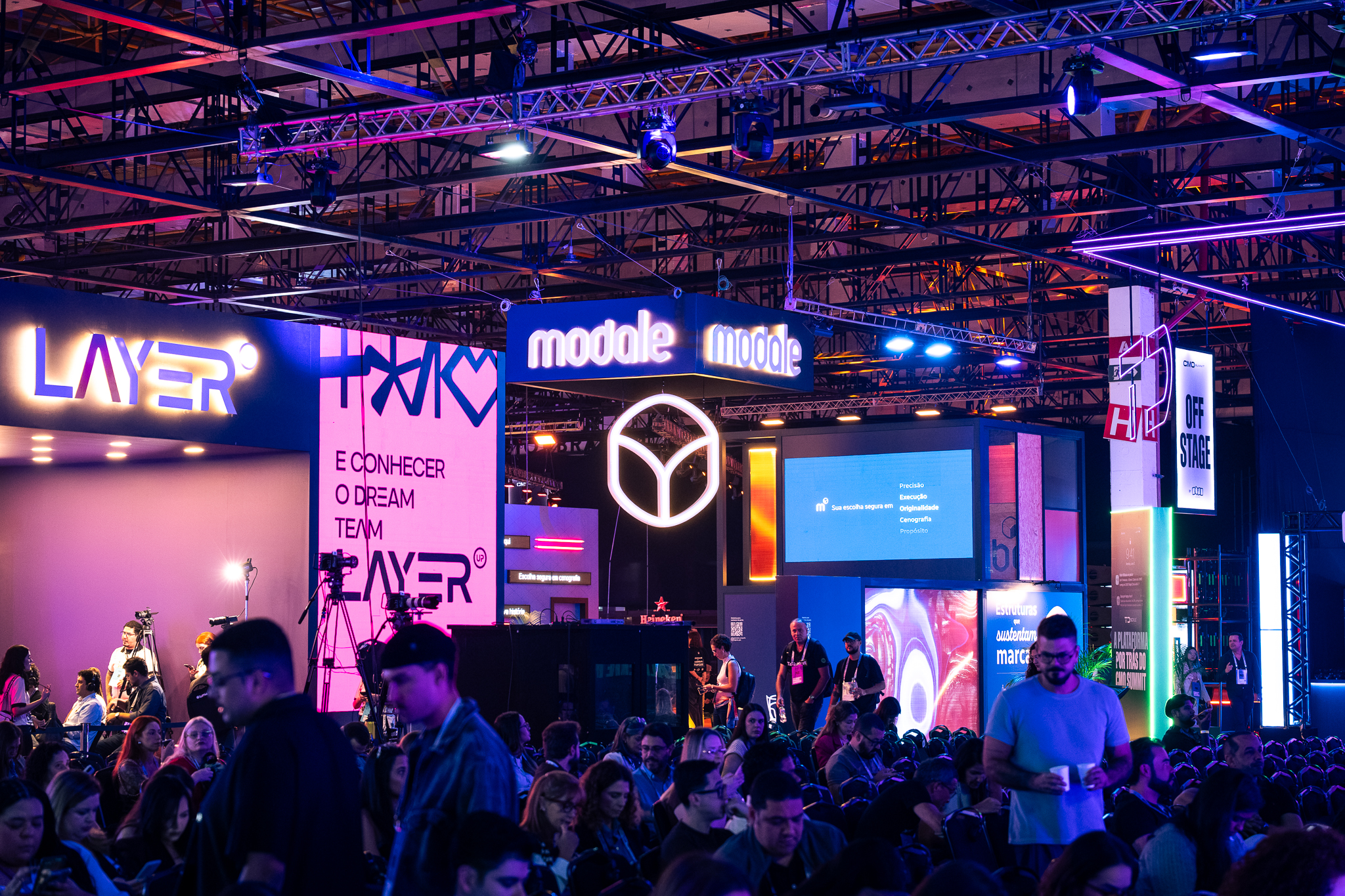 Modale Cenografia no CMO Summit 2026